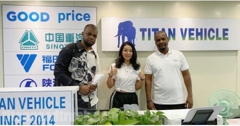 Tanzania Guests Went to TITAN Vehicle to Buy Cheap Used Dump Trucks