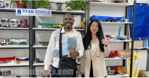 Djibouti Guest Bought Used Howo Sinotruk 371 in TITAN VEHICLE