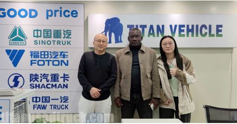 Cameroon Customer Visited TITAN Vehicle to Buy Used Shacman Dump Truck