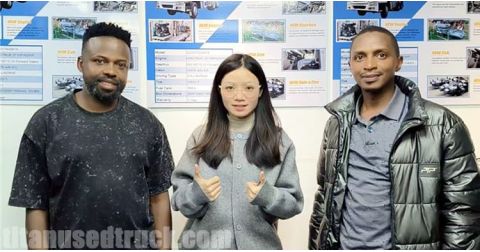 Nigeria Customers Came to TITAN Vehicle to Buy Used Howo Tractor Trucks 