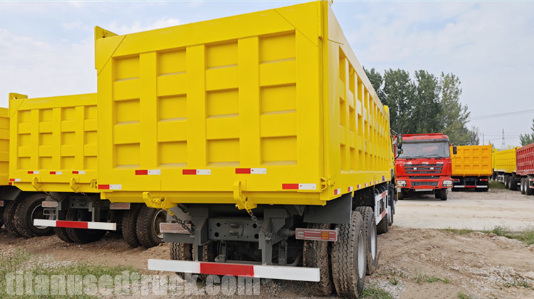 Sinotruk Howo 371 8×4 Pre Owned Howo Dump Trucks for Sale in Ghana