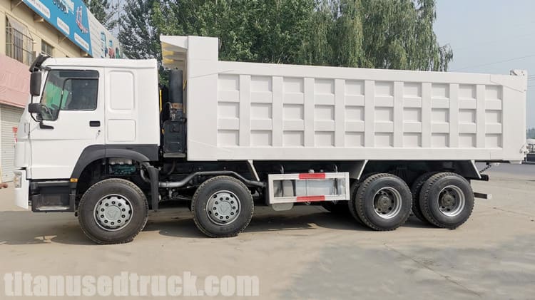 Used Howo Dump Truck 2023 for Sale in Congo