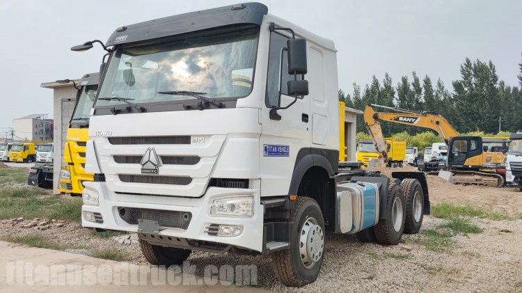 6X4 Sinotruk Howo 371 in Mali