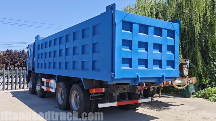 2nd Hand 8x4 Howo Dump Truck for Sale in Cameroon