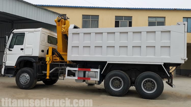 6x4 Second Hand Howo Crane Trucks for Sale in Papua New Guinea