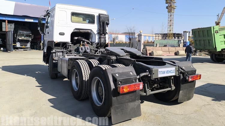 RHD 380 HP Sinotruk Howo Used Tractor Trucks for Sale in Kenya