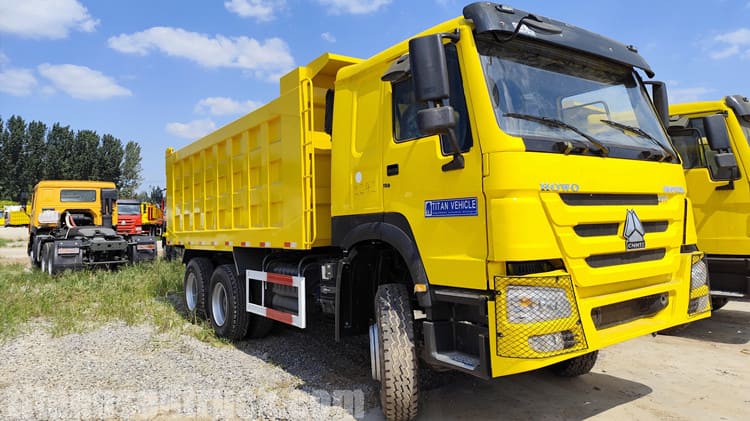 6x4 Used Howo Dump Truck 371 HP for Sale in Mozambique
