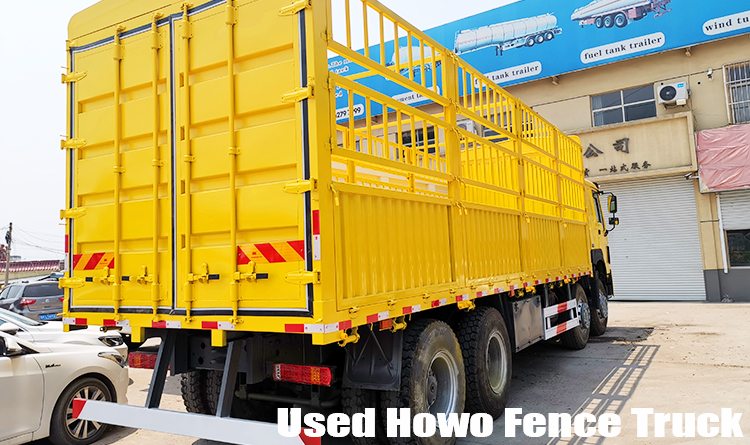 8x4 Used Howo Fence Cargo Truck for Sale