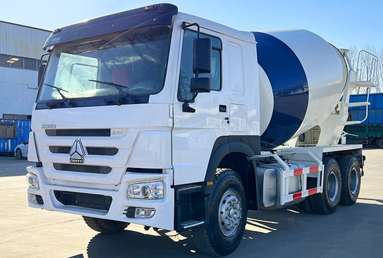 Used 6x4 10 Cbm Sinotruk Howo Transit Mixer for Sale