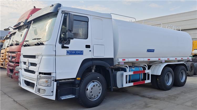 Used Howo 6x4 Fuel Tanker Trucks Price for Sale In Nigeria