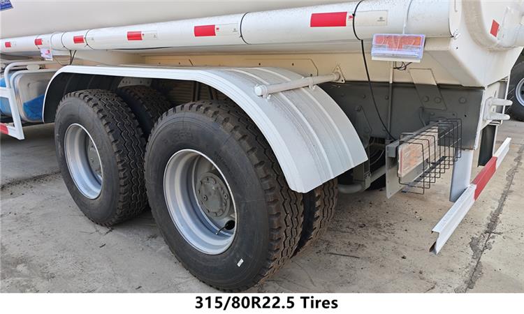 Used Howo 6x4 Fuel Tanker Trucks Price for Sale In Nigeria