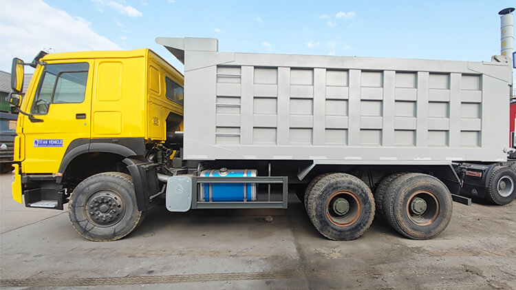Buy Used Dump Trucks Near Me for Sale in Congo