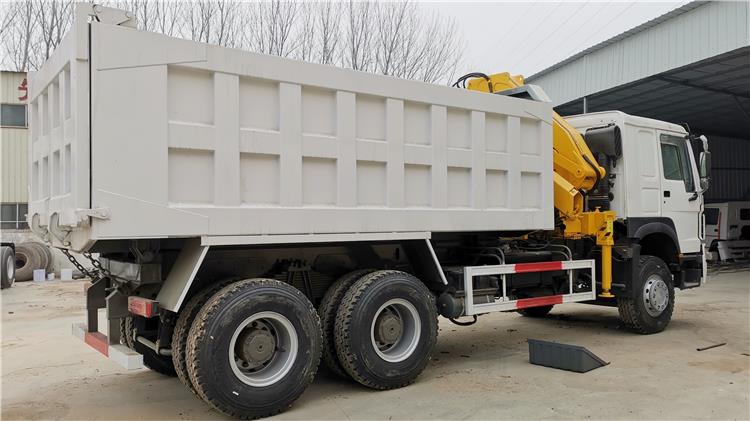 Used Howo Mounted Crane Dump Truck for Sale in Nigeria
