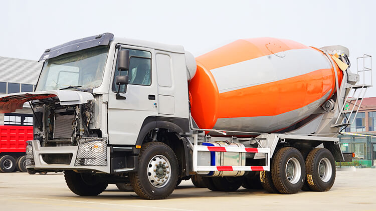 2nd Hand 371 Sinotruk Howo Concrete Mixer Truck for Sale in Ghana