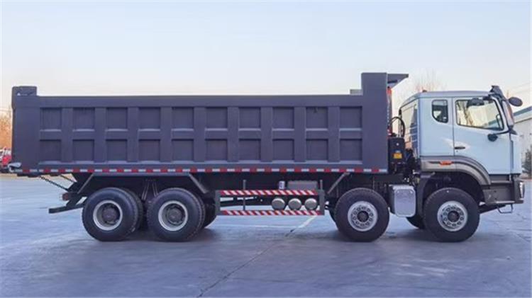 Used CNHTC Hohan Dump Truck NX 400HP Euro 2 for Sale In Mali