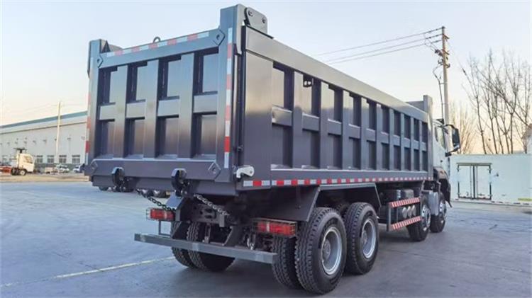 Used CNHTC Hohan Dump Truck NX 400HP Euro 2 for Sale In Mali