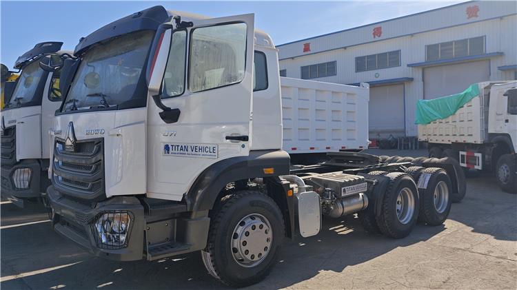 Used Howo NX Truck Tractor for Sale In Mali