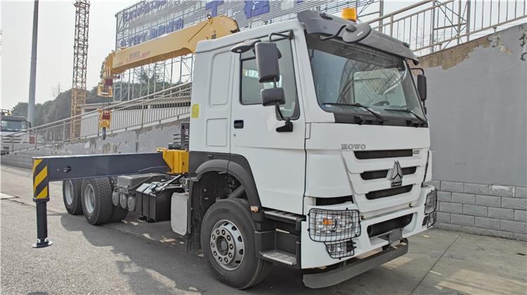 Used Howo 12 Ton Crane Boom Truck for Sale In Namibia