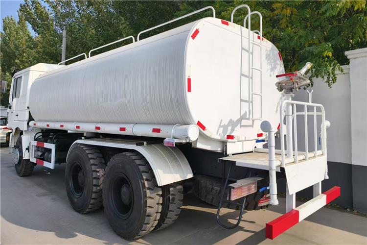 Used Shacman Water Truck for Sale In Ghana