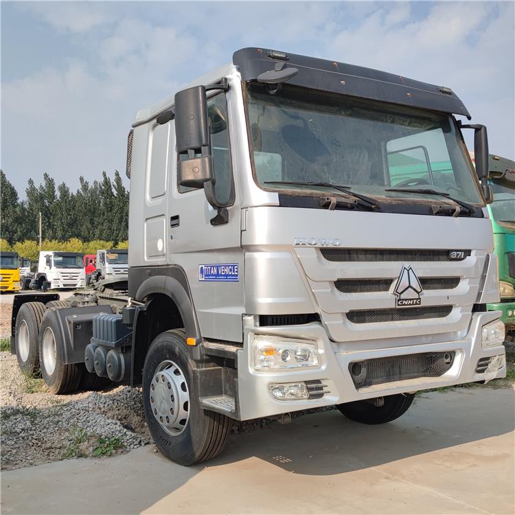 Used 10 Wheeler Howo Truck Head