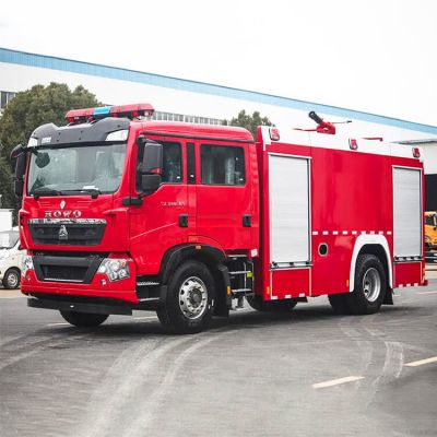 4x2 Water Foam Howo Old Firefighter Truck